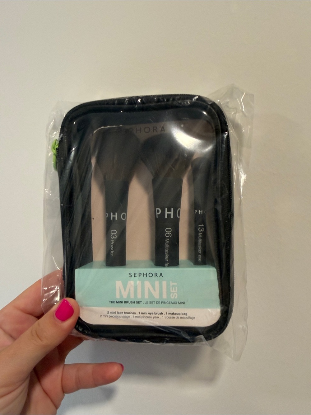 Sephora Mini Brush Set in Black and Mint